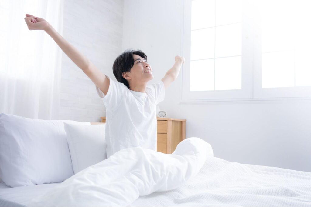 朝起きると腰が痛い