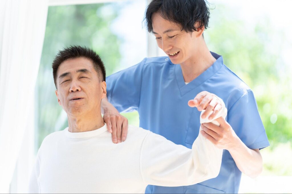 首の付け根 痛い