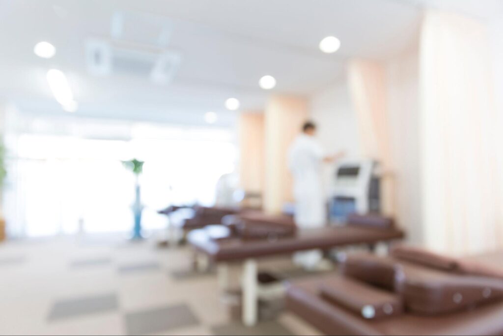 首の後ろが痛い 急に